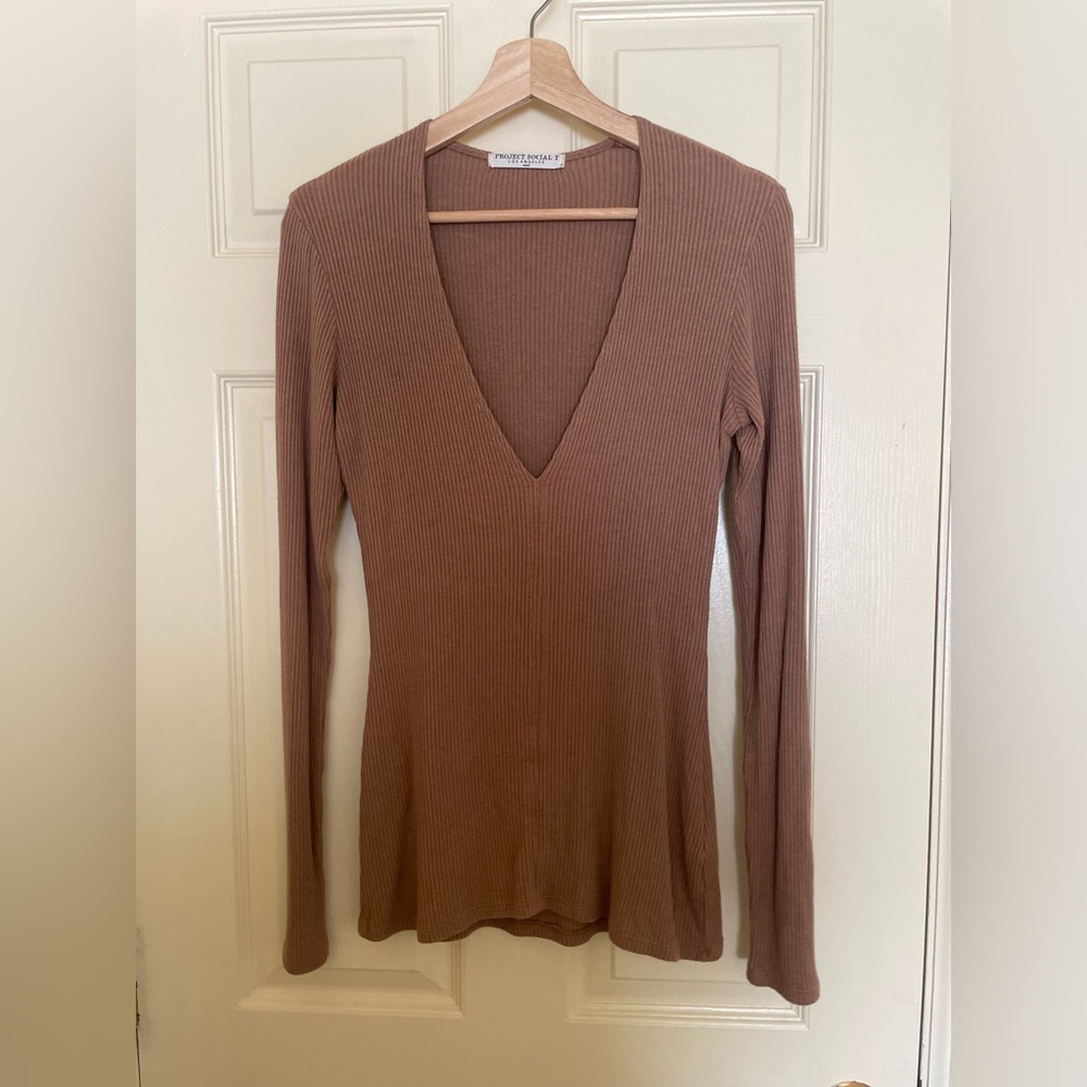 Long sleeve ribbed knit layering top